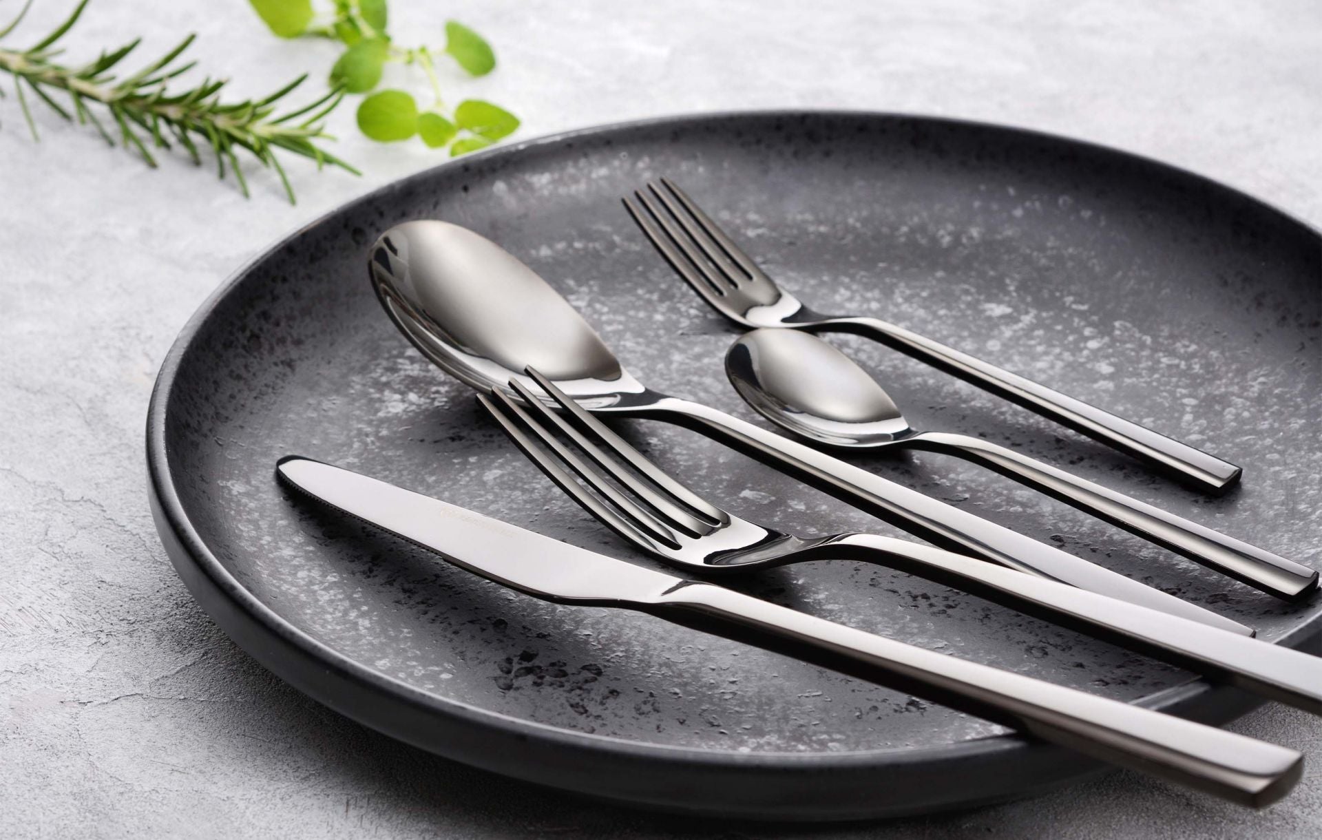 Schwarzes Besteck - Set Black Elegance