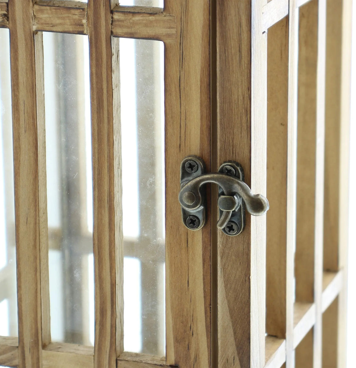 Laterne Holz Detail Türverschluss